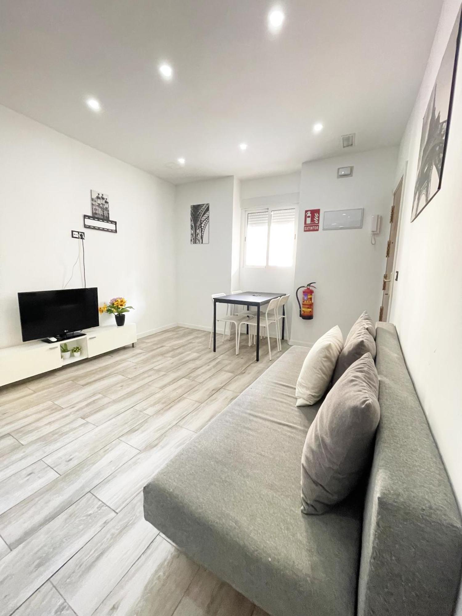 Relax Apartaments 1Min Metro Madrid Exterior foto